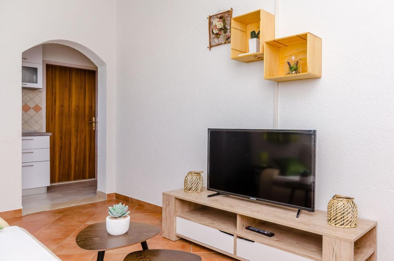 Apartment Piveta Trogir Ngoại thất bức ảnh
