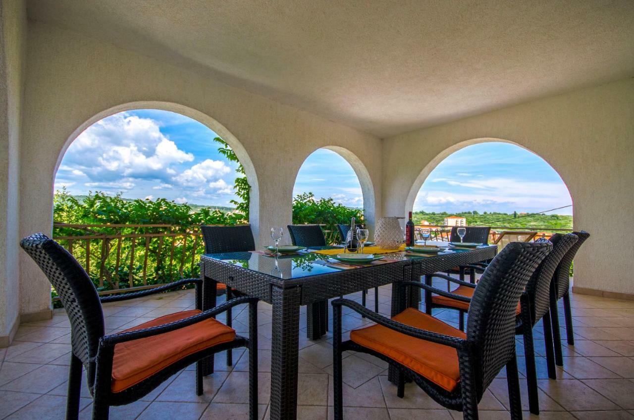 Apartment Piveta Trogir Ngoại thất bức ảnh
